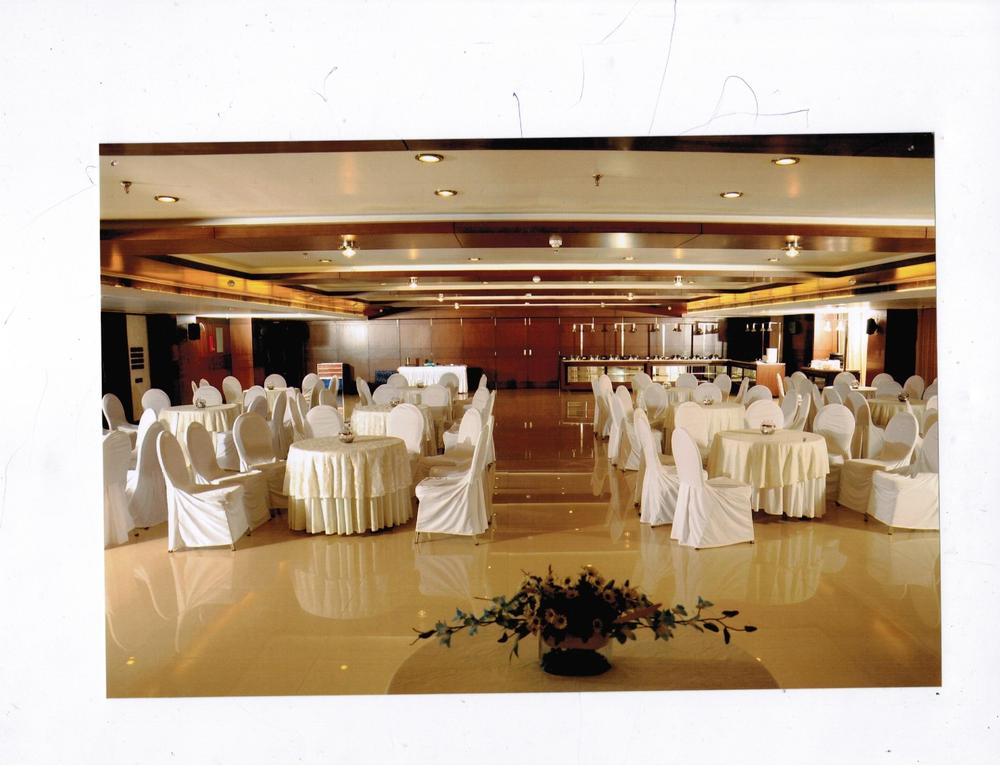 The Ocean Pearl Hotel Mangalore Exterior foto